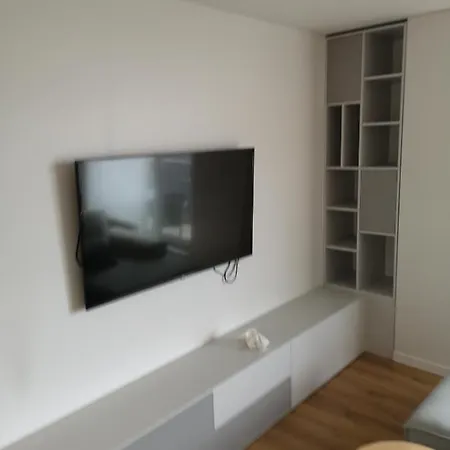 דירה Villa + Apartmenty Almfeldstrasse Green Garden *