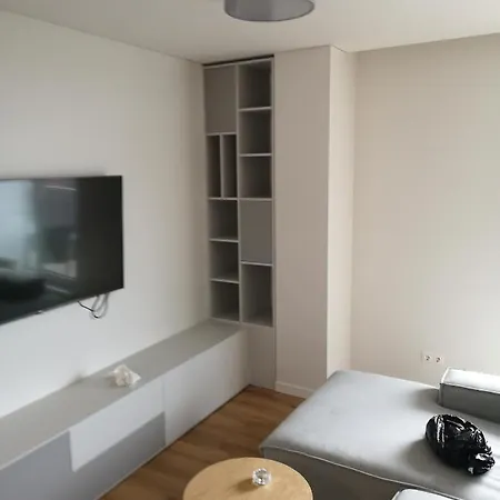 דירה Villa + Apartmenty Almfeldstrasse Green Garden *